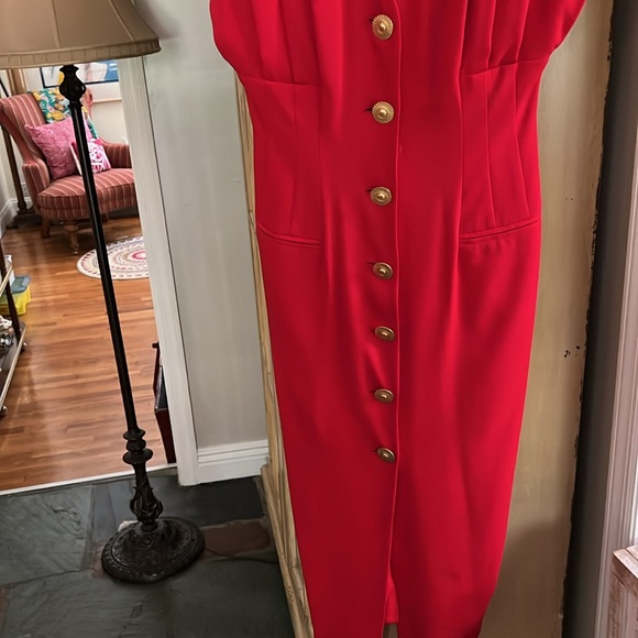 Size 10 Red elegant transitional day to evening gown - Picture 5 of 5